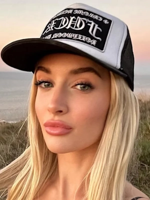 Charlie Sheen's Daughter Sami Flaunts Figure in New Photos With BF After Plastic Surgery