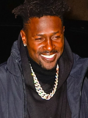 Antonio Brown Clarifies Controversial Keke Palmer Tweets After Alluding to Threesome