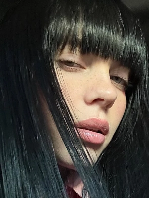 Billie Eilish Loses More Than 100K Instagram Followers After Confirming She's Gay