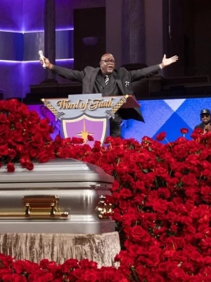 Angie Stone's Lavish Funeral Attended by Tyler Perry, Chris Tucker and More in Georgia