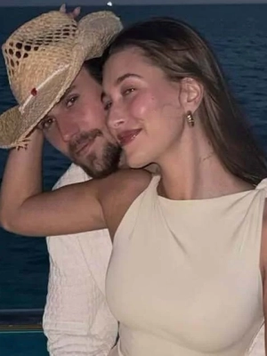 Justin Bieber Claps Back at Hailey Bieber's Critics