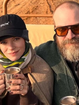 David Harbour Has Cheated on Lily Allen for 3 Years With Younger Woman on Movie Set