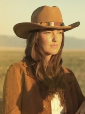 Minka Kelly Dishes on Her Fight for Equal Pay With Josh Duhamel in 'Ransom Canyon'