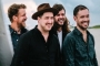  Mumford and Sons Turns 'Guiding Light' Video Filming Into Surprise Concert