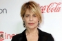 Linda Hamilton Confesses to Being Celibate for 15 Years