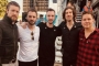 Snow Patrol Debuts Charity Mini Album  