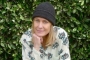 Robin Wright Gets Candid About Bear Whisperer Hiring for 'Land' Filming