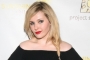 Abigail Breslin's Father Dies After Being Hospitalized With Covid-19 for Over Two Weeks