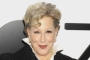 Bette Midler Calls on U.S. Women to Deny Men Sex as Protest Against Texas Abortion Laws