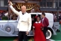 Harry Connick Jr. Makes Surprise Appearance as Daddy Warbucks at Macy's Thanksgiving Day Parade