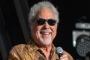 Tom Jones Unveils Viral Laryngitis Diagnosis While Denying Rumors He Collapsed Ahead His Show