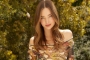 Miranda Kerr Will Walk Barefoot on the Grass to Help With Jet Lag