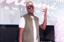 Ne-Yo Claims He's 'Single' Despite PDA With Baby Mama