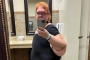 '1000-Lb. Sisters' Star Tammy Slaton Praised After Flaunting 300lb Weight Loss in Mirror Selfies