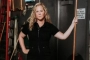 Amy Schumer Mocks Ashton Kutcher and Mila Kunis in Her Apology Over Nicole Kidman Joke