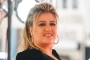 Kelly Clarkson Surprises Fans With New Hair Transformation
