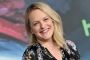 Elisabeth Moss Seemingly Expecting First Child as She's Spotted With Apparent Baby Bump