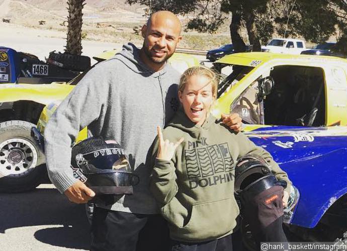 Kendra Wilkinson Sobs as She Hints at Impending Divorce From Hank Baskett