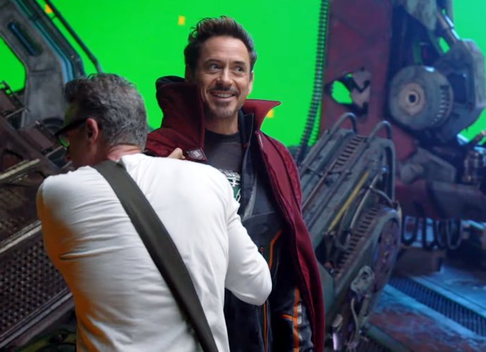 Tony Stark Wears Doctor Strange's Cloak in 'Avengers: Infinity War' Featurette, Fans Can't Handle It