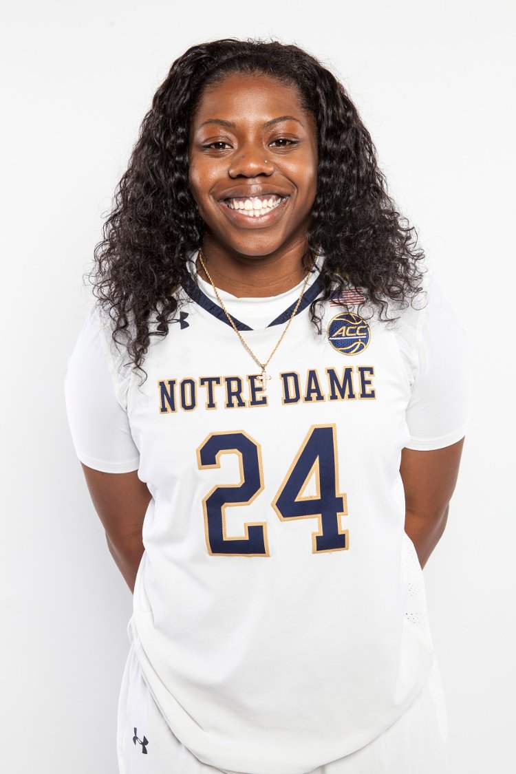Notre Dame basketball player Arike Ogunbowale