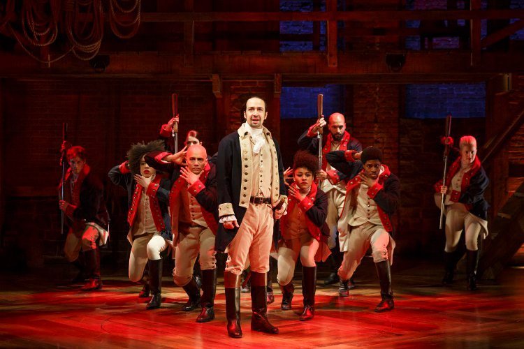 Lin-Manuel Miranda Vows to Perform 'Hamilton' Despite Power Outage in Puerto Rico