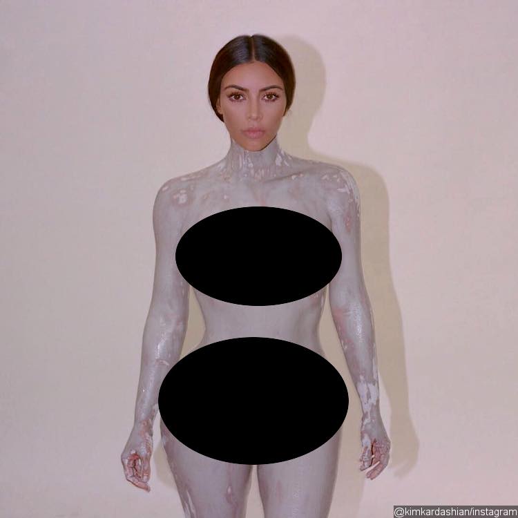 Kim Kardashian's new nude snap.