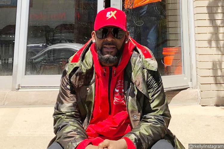 Spotify Removes R. Kelly From Playlist Under Hateful Policy