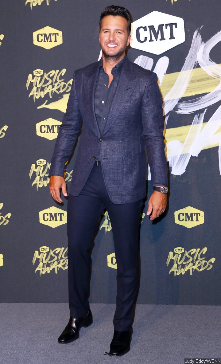 Luke Bryan at 2018 CMT Music Awards