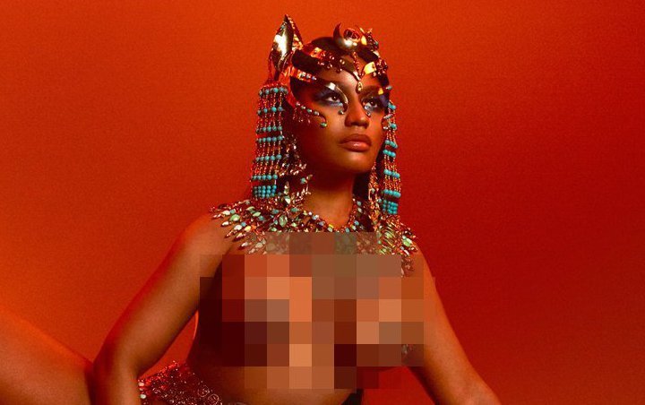 Nicki Minaj Goes Topless in Racy 'Queen' Cover Art