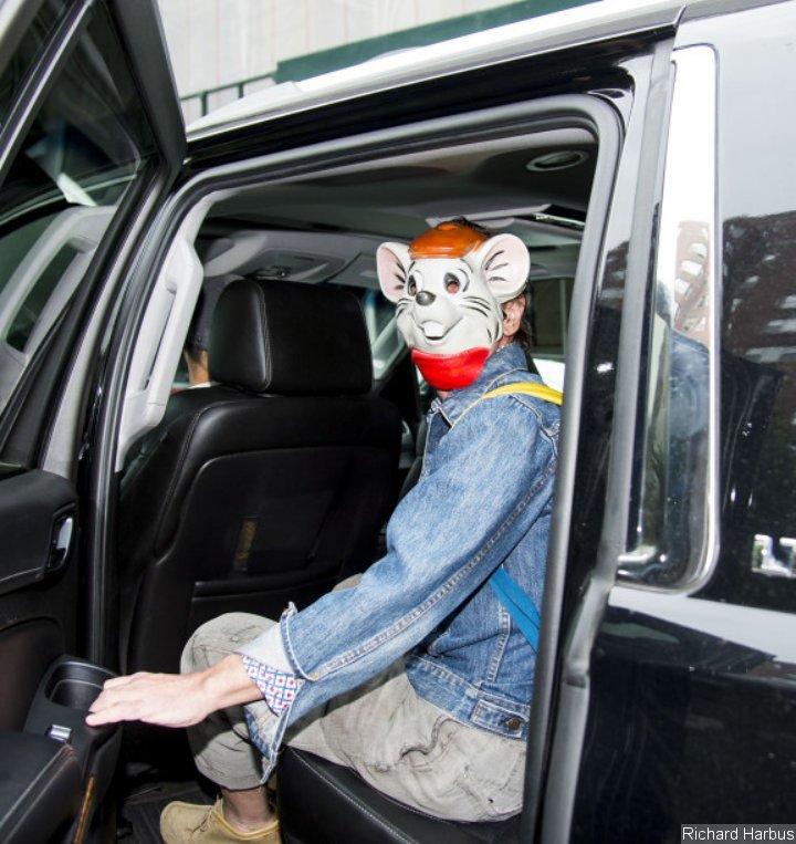 Andy Spade Wears a Bizarre Mouse Mask