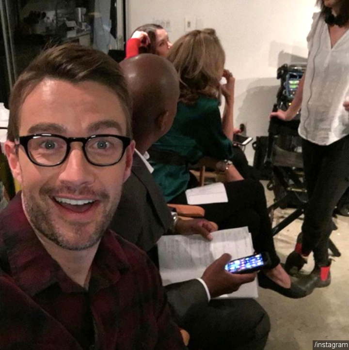 Robert Buckley takes a selfie on the set of the new project