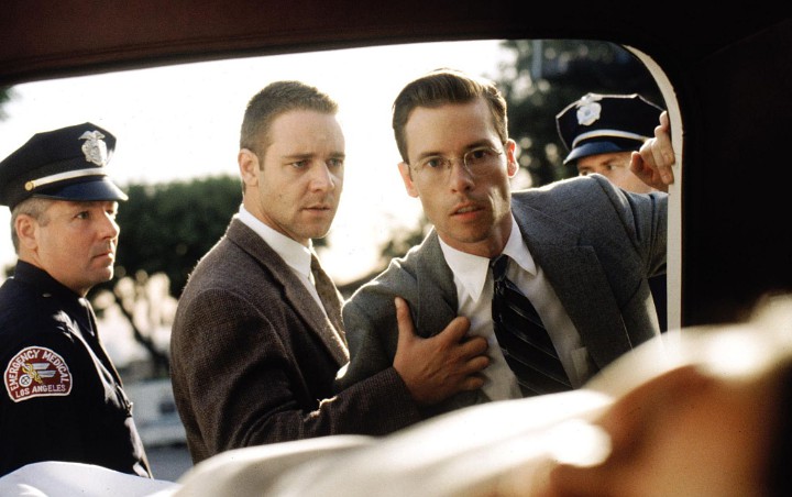 Guy Pearce Claims Kevin Spacey Got 'Handsy' on 'L.A. Confidential' Set