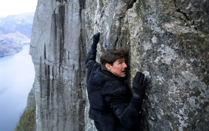 Fans Watch 'Mission: Impossible - Fallout' on Top of 2,000-Foot Cliff