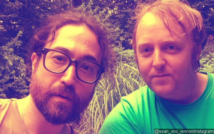  John Lennon and Paul McCartney's Sons Look Exactly Like Their Fathers in New Selfie