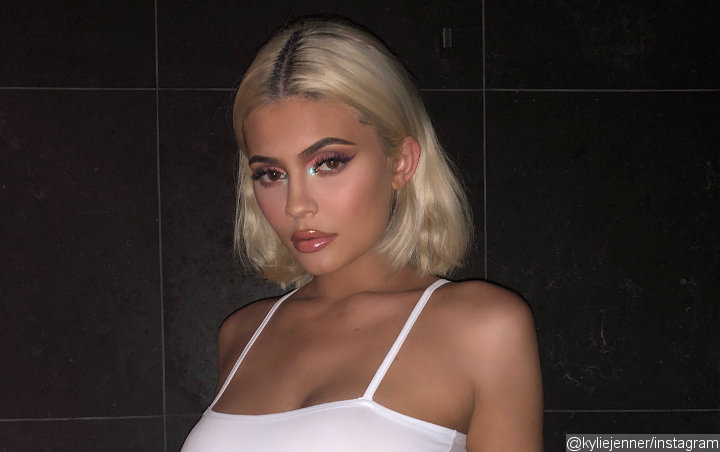 Kylie Jenner Looks Like Barbie as She Promotes New Makeup Collaboration With Jordyn Woods 