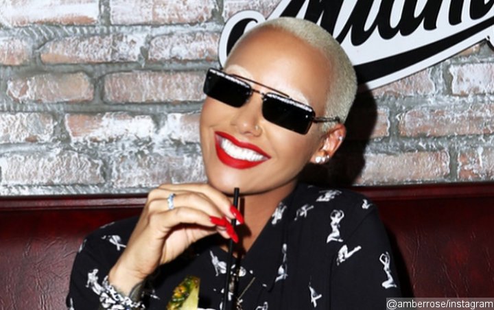  Amber Rose Hails Police in Search of Missing Engagement Ring