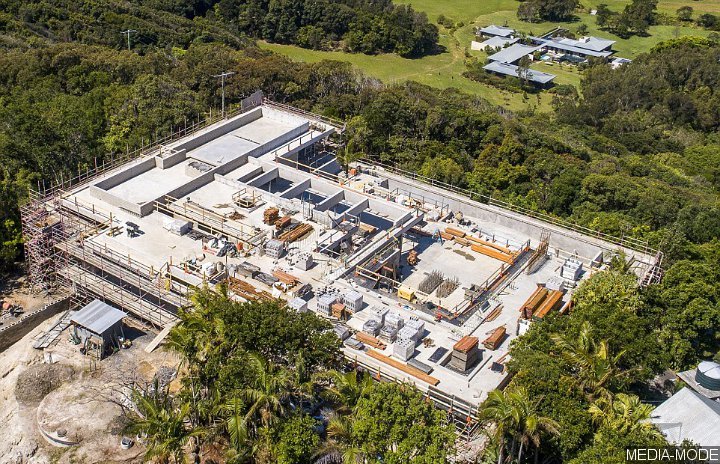Chris Hemsworth's Mega-Mansion Is Under Construction