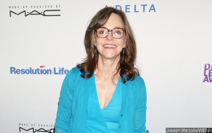 Sally Field Apprehensive About Granddaughters Reading Her Memoir Sally Field Apprehensive About Granddaughters Reading Her Memoir