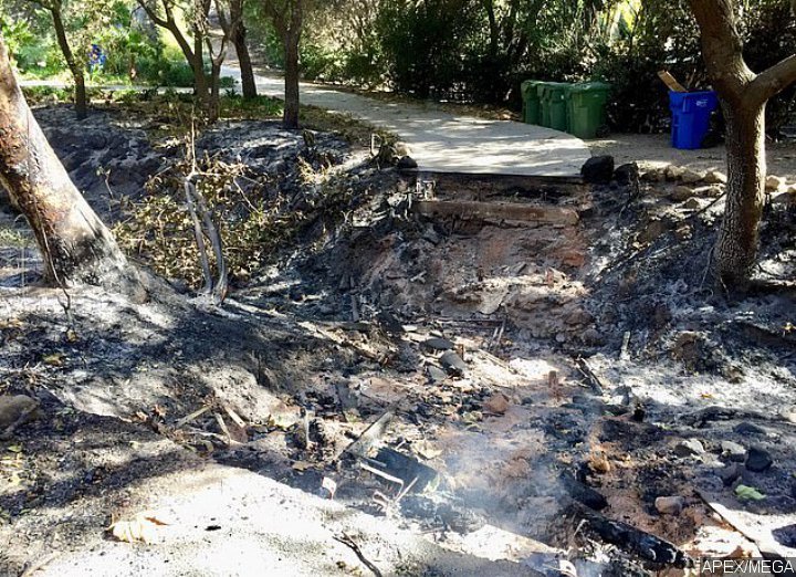Liam Hemsworth Returns to Miley Cyrus' Home Destroyed by California Wildfires