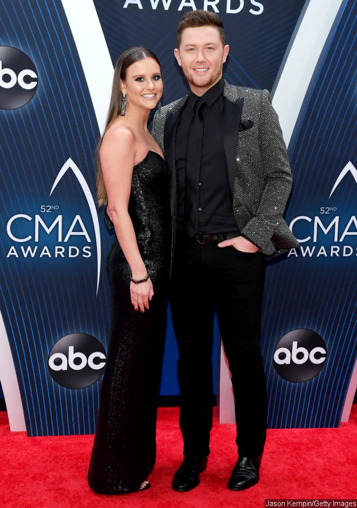 Scotty Mccreery and Gabi Dugal at 2018 CMA Awards