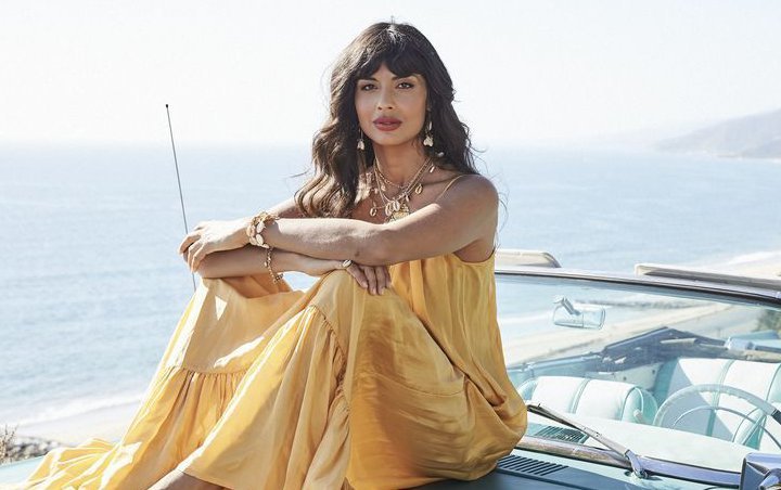 Jameela Jamil Recalls Being Grossed Out by Magazine for Airbrushing Her Image