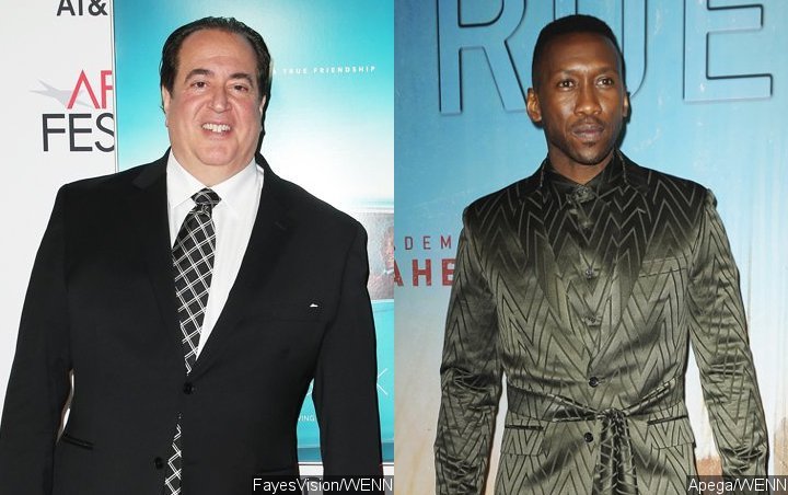 'Green Book' Producer 'Incredibly Sorry' to Mahershala Ali for Anti-Muslim Tweet