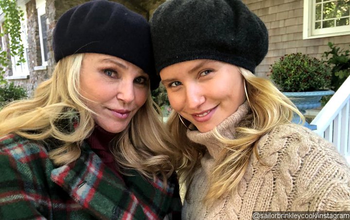 Christie Brinkley Recalls Daughter's Robbery Phone Call After Moving to Australia