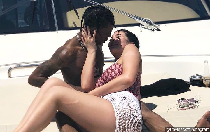 Is Travis Scott Going to Propose to Kylie Jenner During Super Bowl Halftime Show?