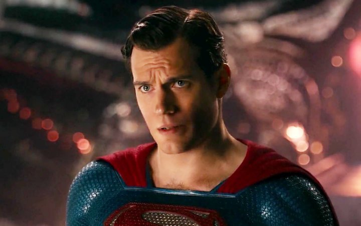 Henry Cavill Denies His 'Demands' Put 'Man of Steel 2' on Hold