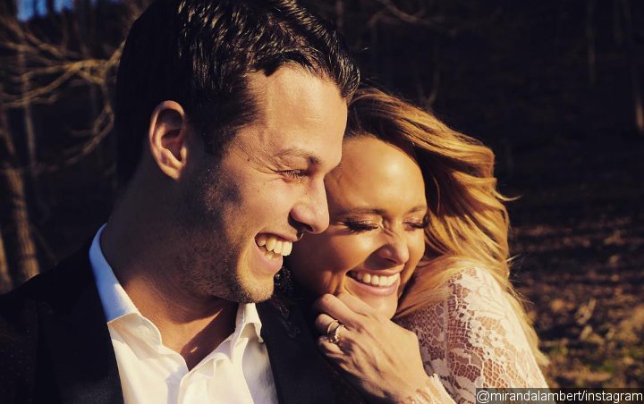 See Miranda Lambert and New Husband's Simple and Unique