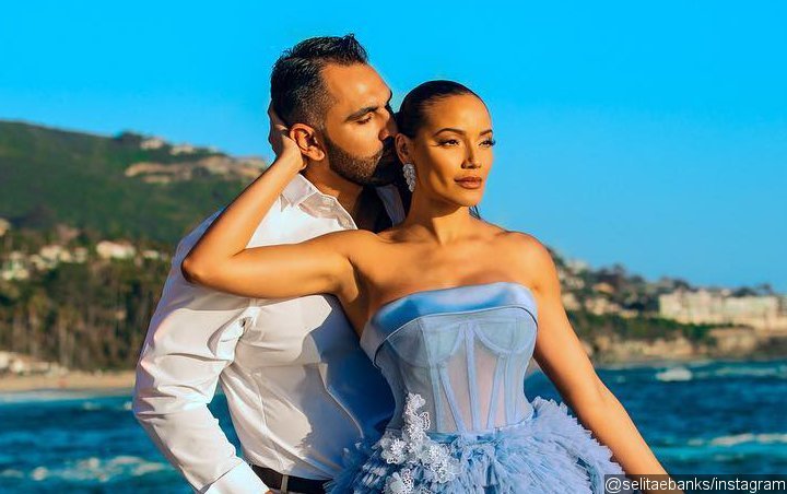 Selita Ebanks Feeling 'Blessed' As She Announces Engagement to Brian Amlani