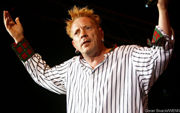 John Lydon,Johnny Rotten,Sex Pistols,Pleads With Police,Aggressive Homeless...