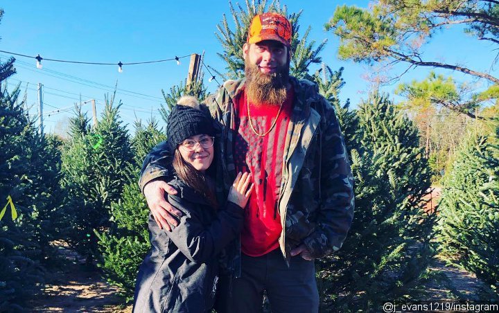 Report: 'Terrified' Jenelle Evans Flees Home After David Eason Shoots Her Dog to Death