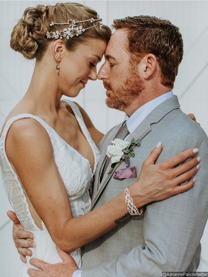 Adrianne Palicki Marries Scott Grimes